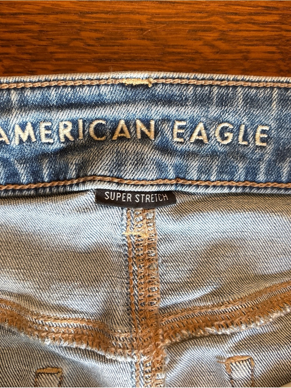 American Eagle Outfitters Light Blue Denim Jeans - Super Stretch - Picture 4 of 8